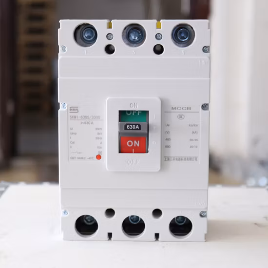 M1 Series Skm1-630s 4300 3300 MCCB Moulded Case Circuit Breaker